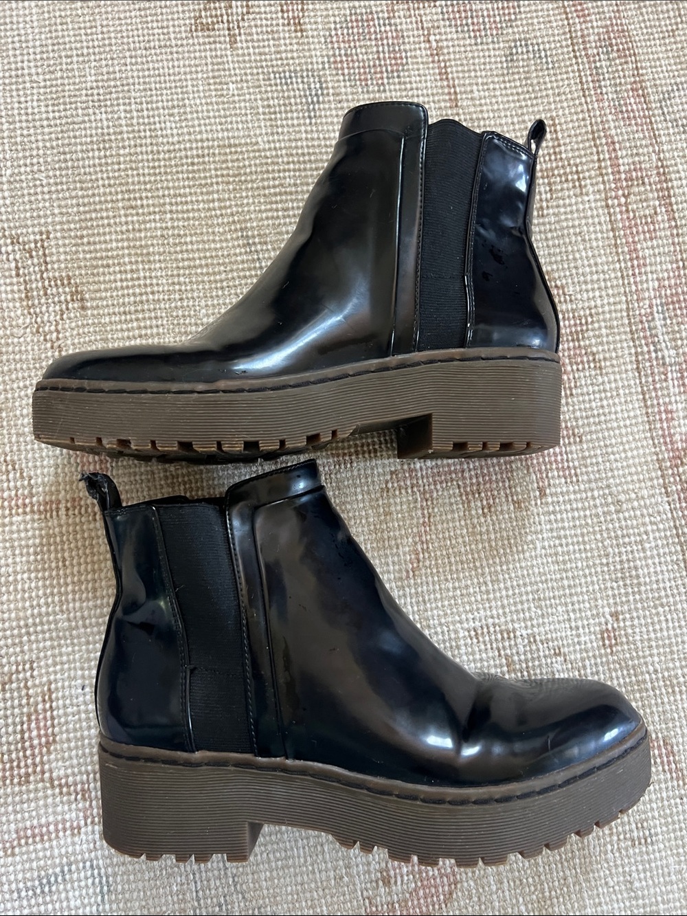 Zara Basic Collection boots - Picture 2 of 4